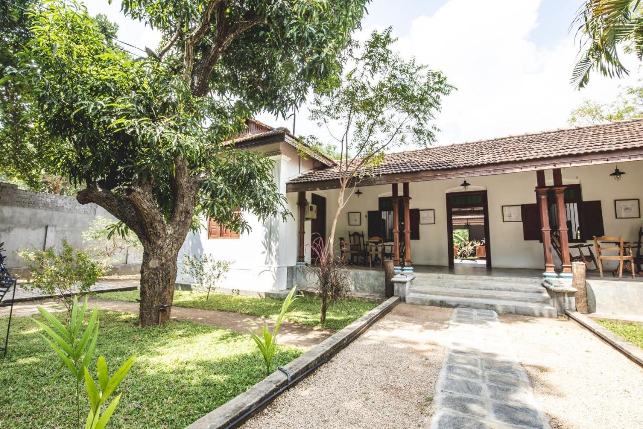 Thambu Illam Hotel Jaffna Exterior photo